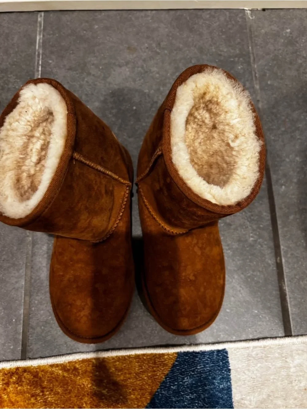 UGG Kids Chestnut Suede Shearling-Lined Boots